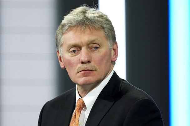 У РФ різко відповіли на "дозвіл" Зеленського провести парад 9 травня: що заявили У РФ різко відповіли на "дозвіл" Зеленського провести парад 9 травня: що заявили