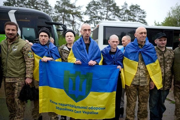 Скільки бійців "Азову" повернули з полону сьогодні: командир розповів