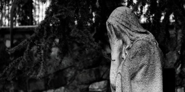 У Польщі священник зрівняв із землею кладовище, щоб "звільнити місце"