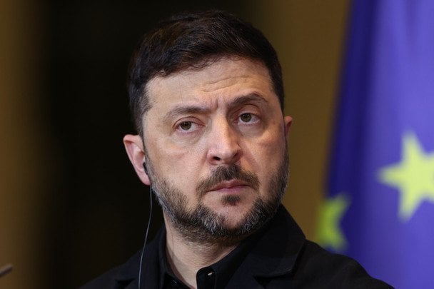 Чи залишиться Зеленський при владі після війни: що думають українці
