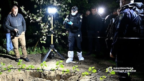 «Задушив невістку»: на Буковині син допомагав батькові приховати вбивство власної дружини (фото)