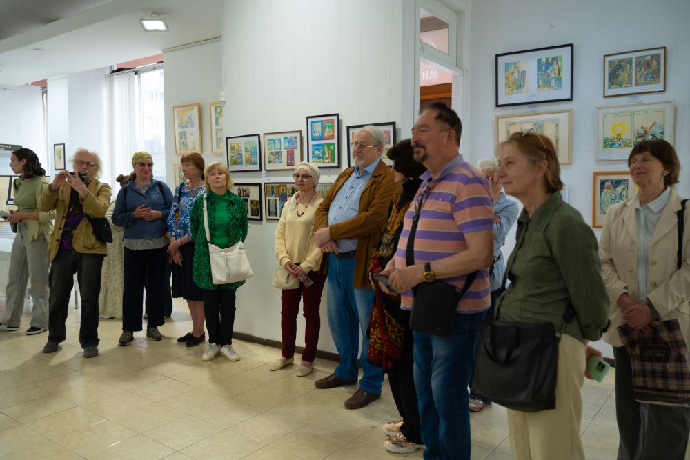 Перша персональна виставка Анатолія Фролова відкрилася у Києві: «Казковий світ» митця, який створював образи дитинства поколінь