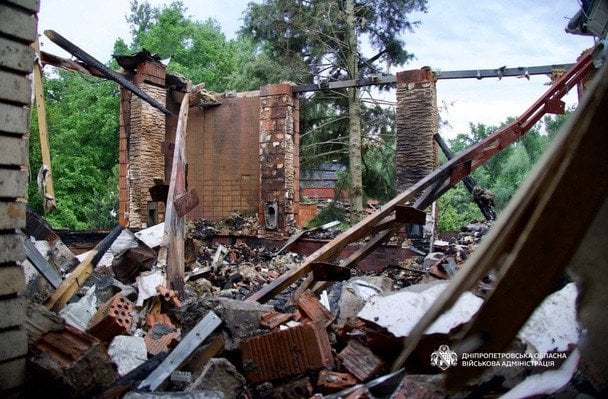 Росіяни всю ніч гатили по великому місту — які наслідки Росіяни всю ніч гатили по великому місту — які наслідки