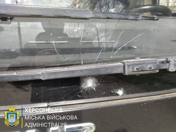 Росіяни вдарили по автобусу — перші деталі