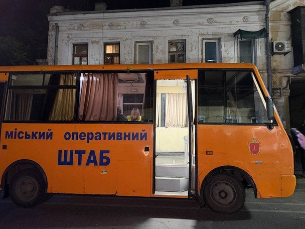 В Одесі після атаки дронів постраждали четверо людей (фото)