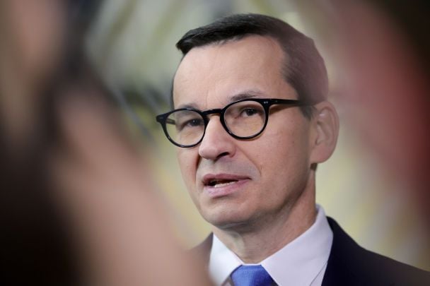 "Встромили нам палець в око": експрем’єр Польщі зробив різку заяву про Україну
