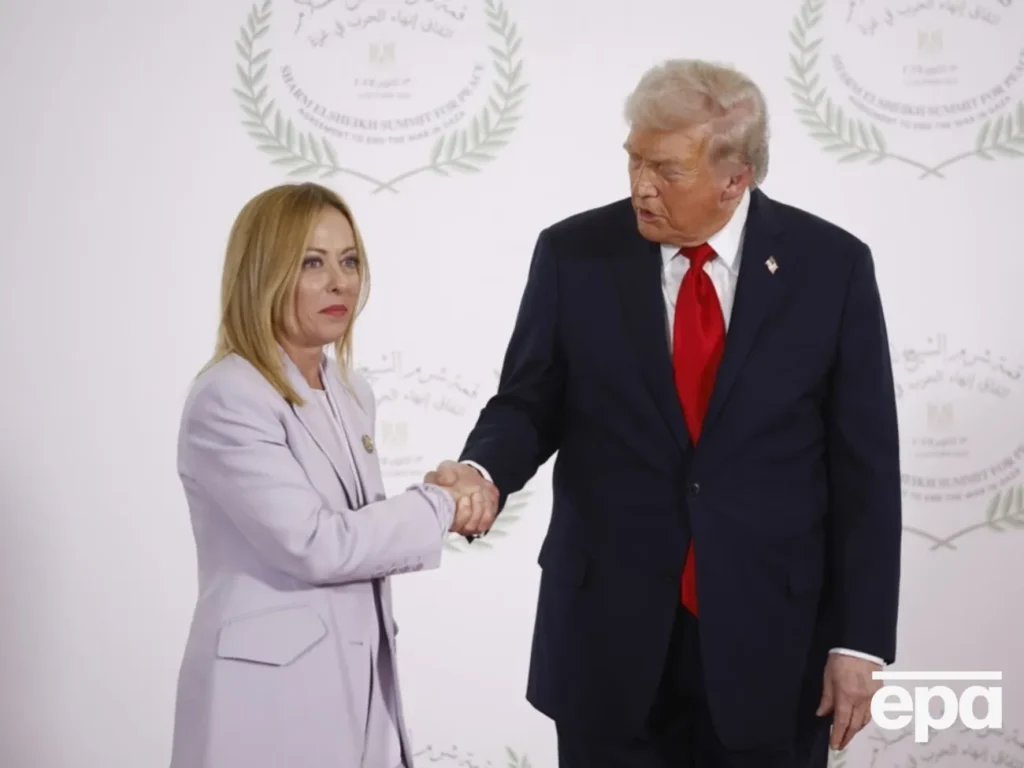 "Трамп, у тебе проблеми". У мережі обговорюють погрозливу позу Мелоні. Відео