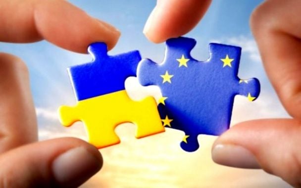 “Скільки завгодно”: у ЄС зробили нову заяву про підтримку України після зустрічі із Зеленським “Скільки завгодно”: у ЄС зробили нову заяву про підтримку України після зустрічі із Зеленським