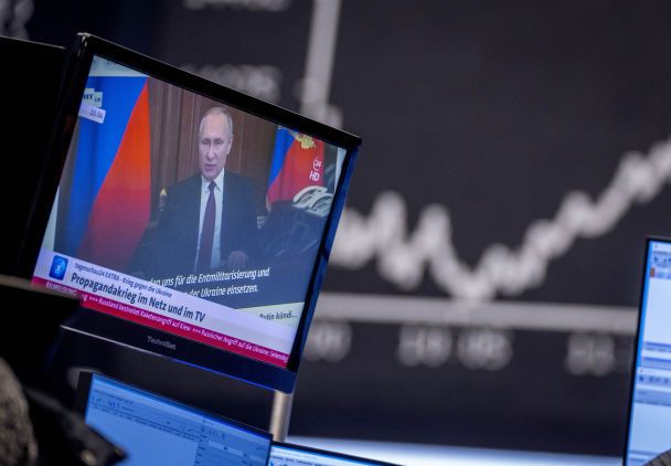 Російський бюджет тріщить, але Кремль вливає мільярди в пропаганду на Заході — Forbes
