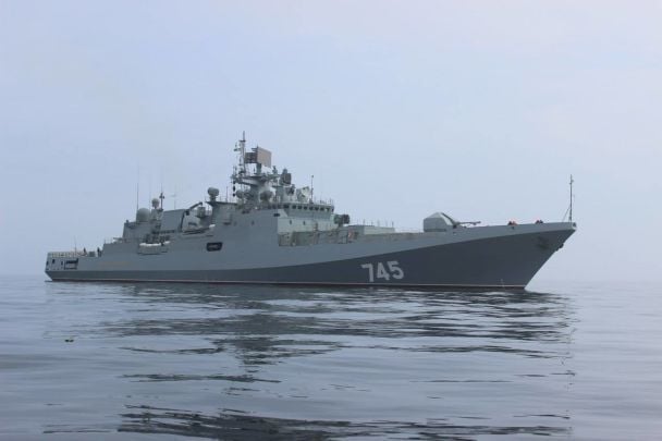 Чому російський фрегат міг стріляти по британській яхті у Ла-Манші: у Британії прокоментували