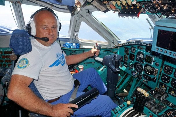 "Один з кращих льотчиків-випробовувачів": стало відомо ім'я другого пілота, який загинув в авіакатастрофі на Хмельниччині "Один з кращих льотчиків-випробовувачів": стало відомо ім'я другого пілота, який загинув в авіакатастрофі на Хмельниччині