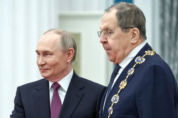 Лавров зробив заяву про завершення війни і відповів, чи зупиниться РФ на лінії фронту