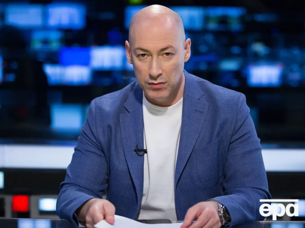 Гордон публічно висміяв російську блогерку, яка стала найвпливовішою людиною в РФ Гордон публічно висміяв російську блогерку, яка стала найвпливовішою людиною в РФ