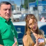 "За кермом – офіційно". Тіна Кароль вперше отримала водійське посвідчення. Фото