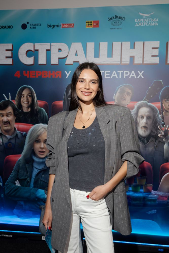 Христина Бичкова, Богдан Осадчук та Олександр Заліско відвідали допрем’єрний показ культового комедійного фільму «Дуже страшне кіно»