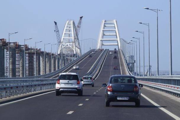 Окупанти припинили роботу дитячих таборів у Криму до осені — ЗМІ