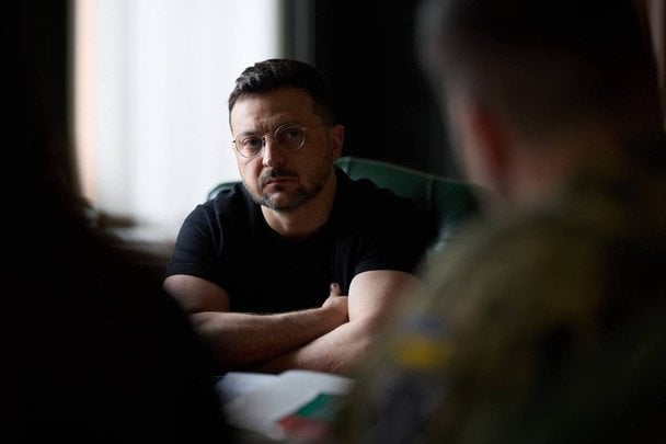 Російські ретранслятори в Білорусі раптово зупинили роботу: Зеленський розповів подробиці