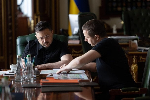 У Росії зростає паніка: Зеленський озвучив дані секретних документів, отриманих розвідкою