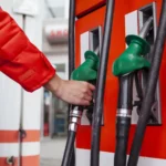 Росіянин похвалився, що зміг знайти заправку без черг. Чому з нього всі сміються. Відео