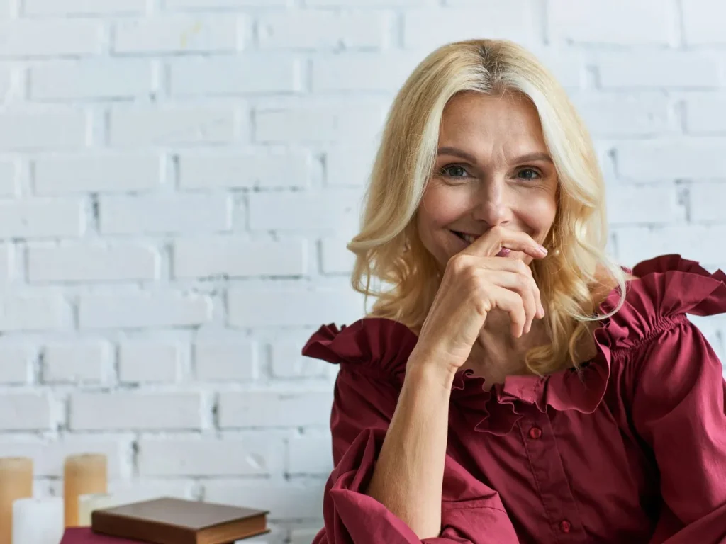 Як жінкам після 50 років мати стильний та доглянутий вигляд – секрети зрілої елегантності Як жінкам після 50 років мати стильний та доглянутий вигляд – секрети зрілої елегантності