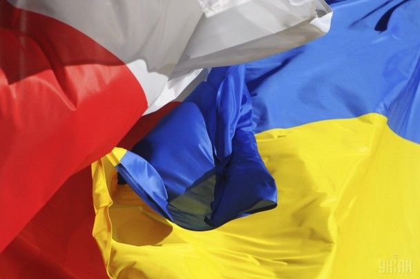 Скандал між Польщею і Україною набирає обертів: в ОП пішли на символічний жест