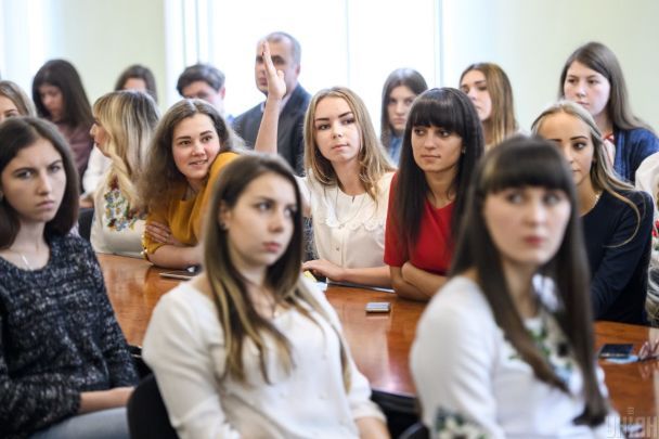 Хто зі студентів в Україні може отримати 10 тисяч гривень стипендії Хто зі студентів в Україні може отримати 10 тисяч гривень стипендії