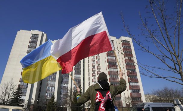 Українці ризикують залишитися без роботи в Польщі: хто замінить наших громадян