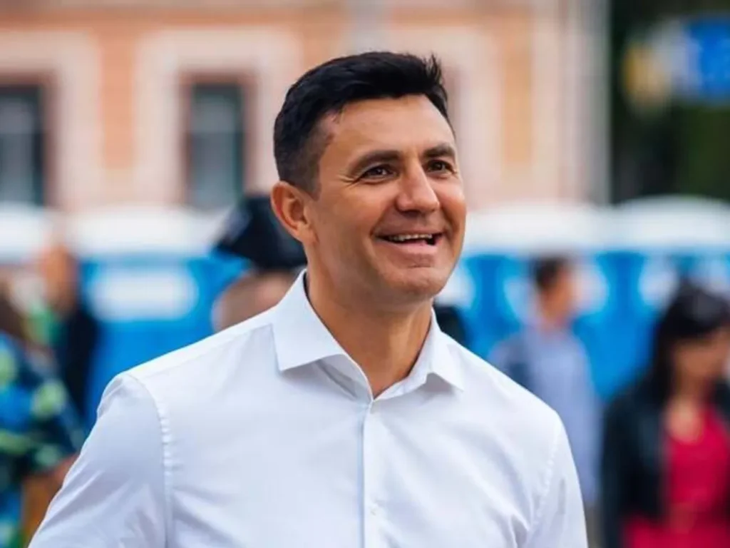 Холостяка Тищенка назвали "вільним птахом". Йому це не сподобалося