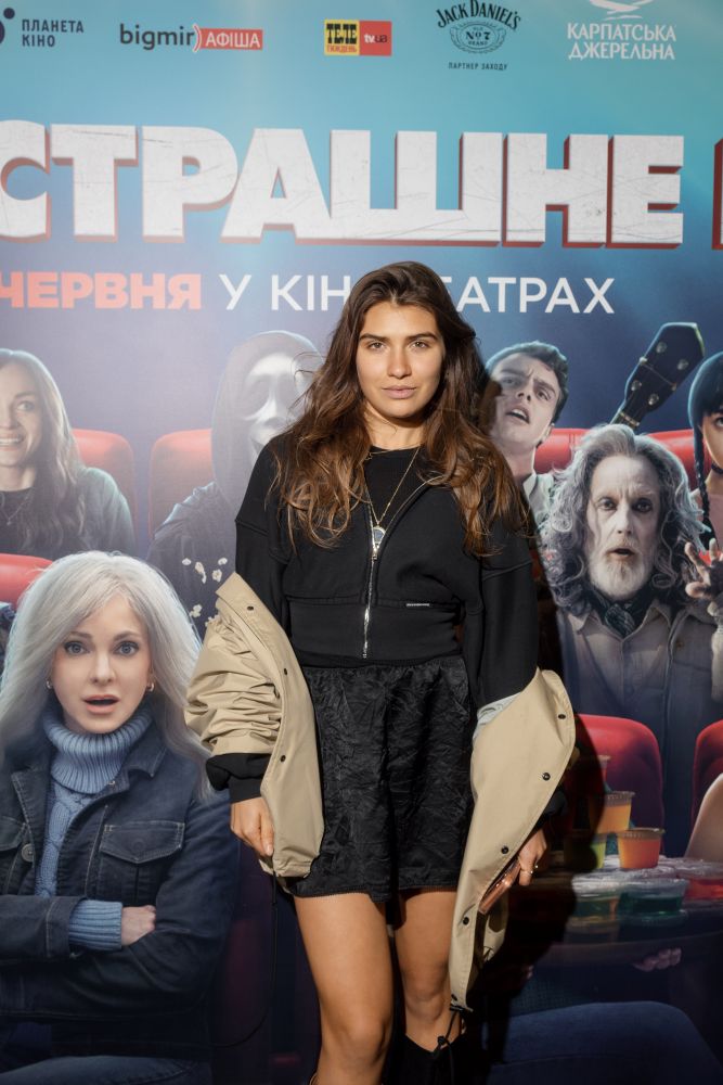 Христина Бичкова, Богдан Осадчук та Олександр Заліско відвідали допрем’єрний показ культового комедійного фільму «Дуже страшне кіно»