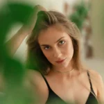 Відома акторка Клавдія Дрозд народила первістка. Хто батько дитини