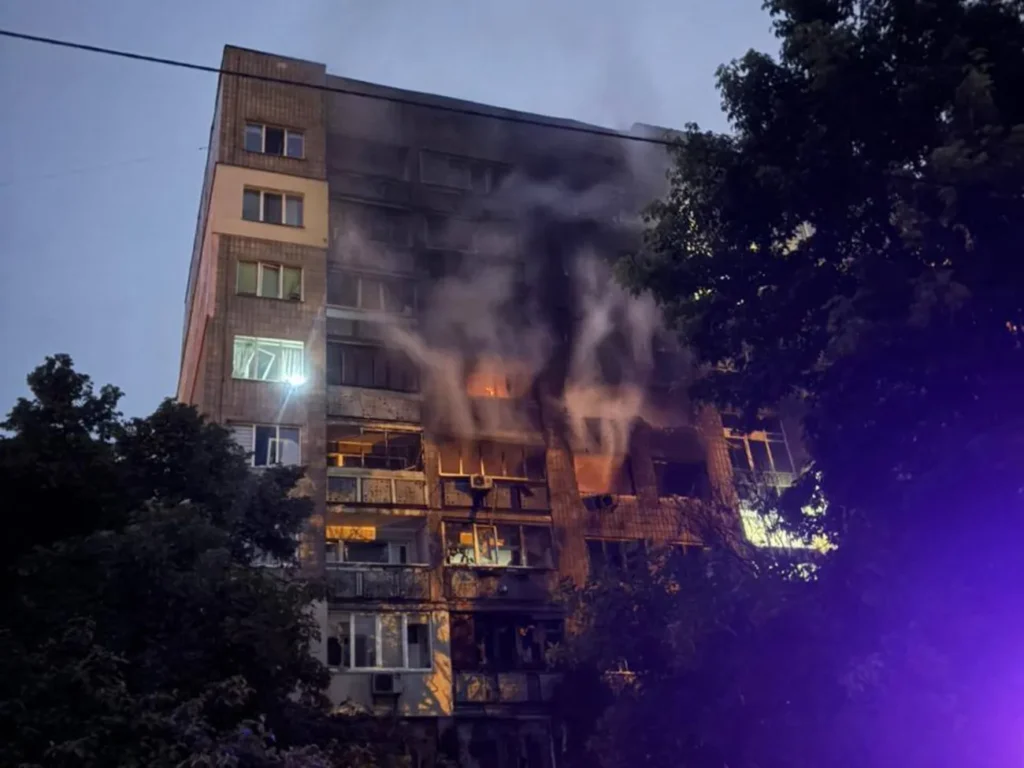 Квартира вигоріла вщент. Відома художниця показала наслідки прильоту в її будинок. Фото Квартира вигоріла вщент. Відома художниця показала наслідки прильоту в її будинок. Фото