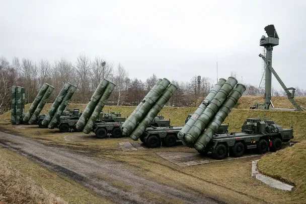 Росія дедалі частіше атакує Україну ракетами С-400: експерт назвав причину