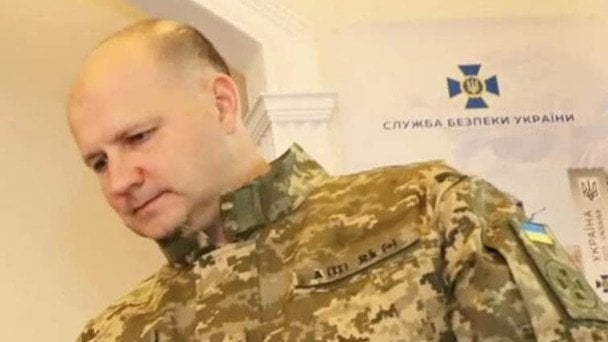 Родичі посадовця СБУ під час війни придбали нерухомість під Києвом на близько 2 млн доларів — hromadske