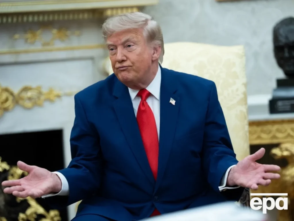 "Регочу не можу!" Трампа спародіювали просто в нього за спиною. Відео "Регочу не можу!" Трампа спародіювали просто в нього за спиною. Відео