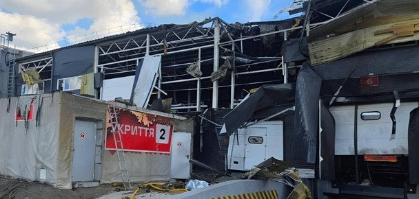 РФ атакувала термінал «Нової пошти» в одному з обласних центрів: деталі