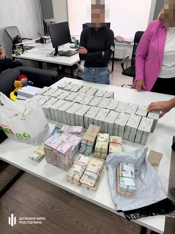 Розкрадання на дронах чи тиск на ЗМІ: що відомо про скандал навколо «Скелі», «Бабеля» та Vyriy Industries Розкрадання на дронах чи тиск на ЗМІ: що відомо про скандал навколо «Скелі», «Бабеля» та Vyriy Industries