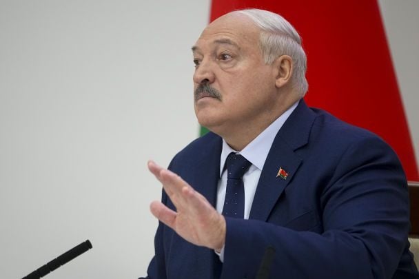 Лукашенко "дав задню": чому білоруський диктатор не підтримав ідею Путіна про атаку ЗСУ на автобус Лукашенко "дав задню": чому білоруський диктатор не підтримав ідею Путіна про атаку ЗСУ на автобус