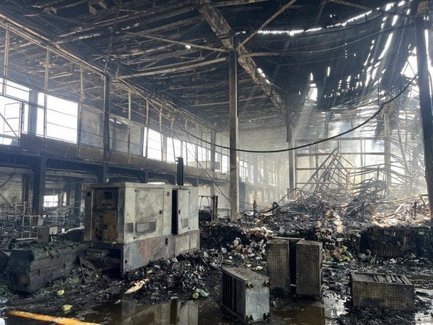Росіяни знищили склад Червоного Хреста в Києві: що згоріло після удару