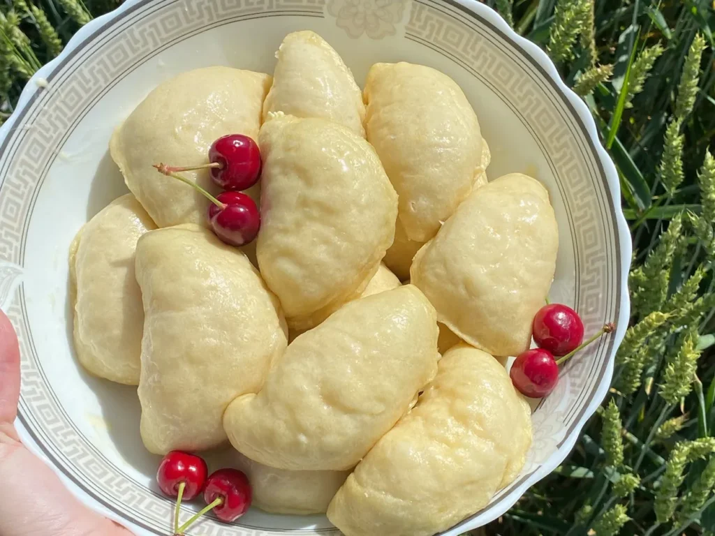 "Нарешті рецепт справжніх вареників". Додайте це до борошна – і вийде найкраще тісто "Нарешті рецепт справжніх вареників". Додайте це до борошна – і вийде найкраще тісто