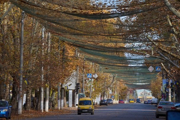 Дрон РФ влучив у маршрутку з людьми в одному з обласних центрів: є жертва і травмовані - деталі (фото)