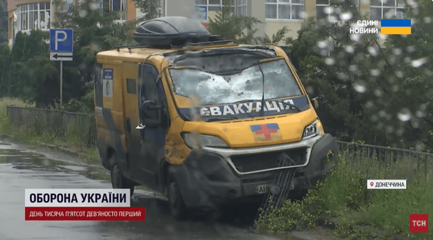 Ще одне місто України стає "кіл-зоною": криваві обстріли, багато поранених — людей закликають негайно евакуюватись Ще одне місто України стає "кіл-зоною": криваві обстріли, багато поранених — людей закликають негайно евакуюватись