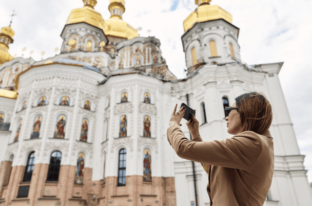 "Путін атакував Ісуса Христа": Лора Лумер рознесла російського диктатора після візиту до Лаври