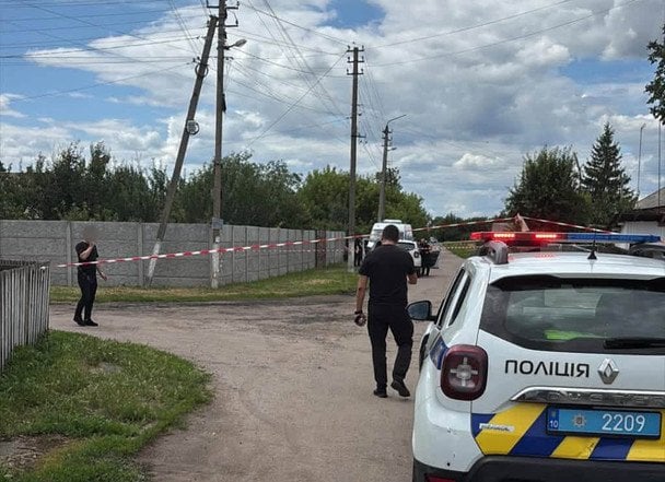 Вбивство братів Мосейчуків: українці шоковані справою екскомбрига Лучанова Вбивство братів Мосейчуків: українці шоковані справою екскомбрига Лучанова