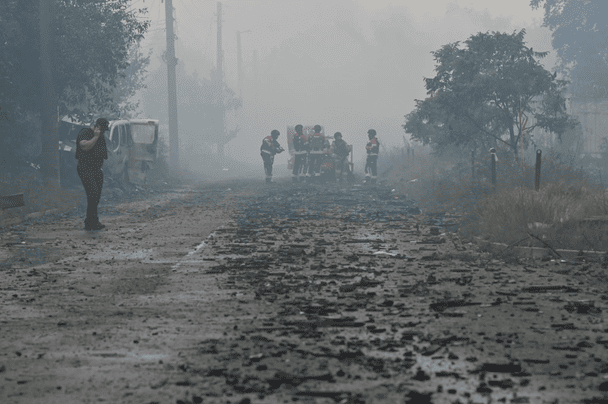 У Вишневому понад три години лунали вибухи: як евакуюватися і що відомо станом на зараз