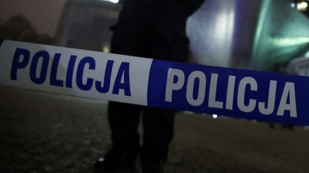 У Польщі натовп жорстоко побив на вулиці молодих чоловіків з України через "лекцію про Волинь"