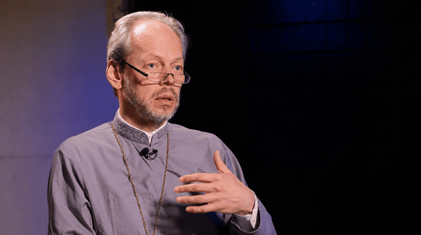 Чи може Бог образитися на людей: священник здивував відповіддю про "почуття віруючих"