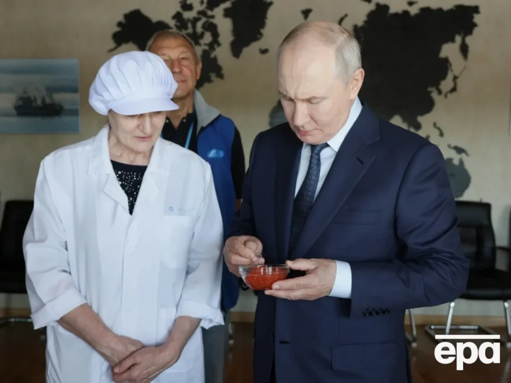 На лобі у Путіна з'явився тризуб. В мережі припустили роботу українських спецслужб. Відео