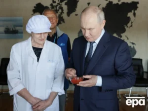 На лобі у Путіна з'явився тризуб. В мережі припустили роботу українських спецслужб. Відео
