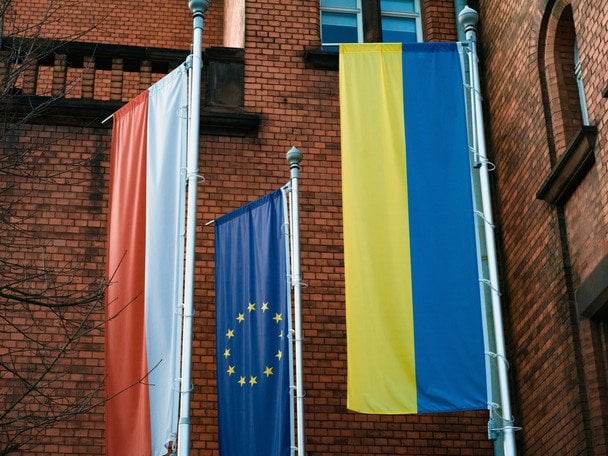Стежимо за Варшавою: у Єврокомісії відреагували на сплеск агресії проти українців у Польщі