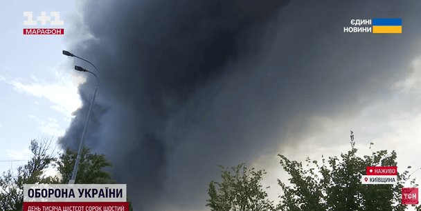 Дим видно видно здалеку, дрони падали по будинках: Росія масовано атакує Київщину — що відбувається на місці